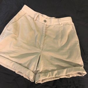 L.L. Bean- High Waisted Hiking Shorts (khaki)